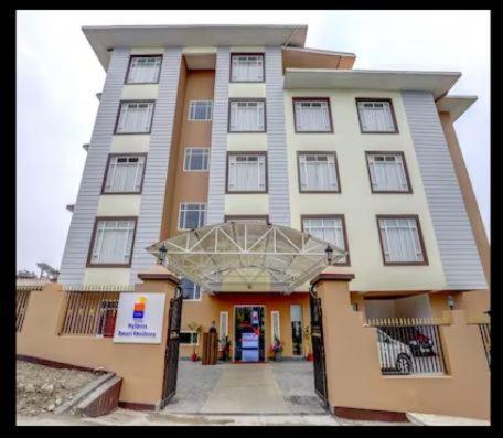 Banari Regency By Summit Hotel Namchi Buitenkant foto