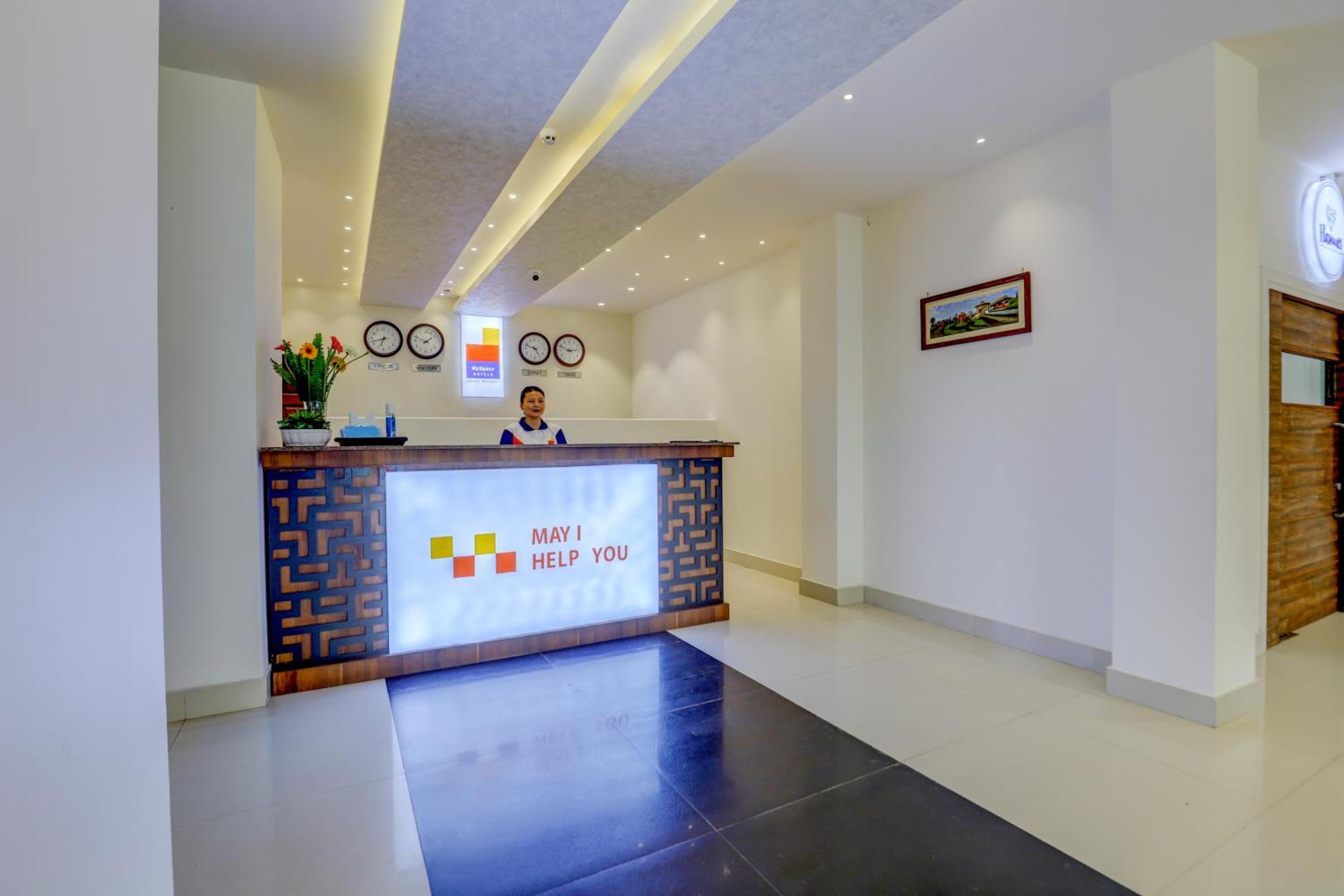 Banari Regency By Summit Hotel Namchi Buitenkant foto