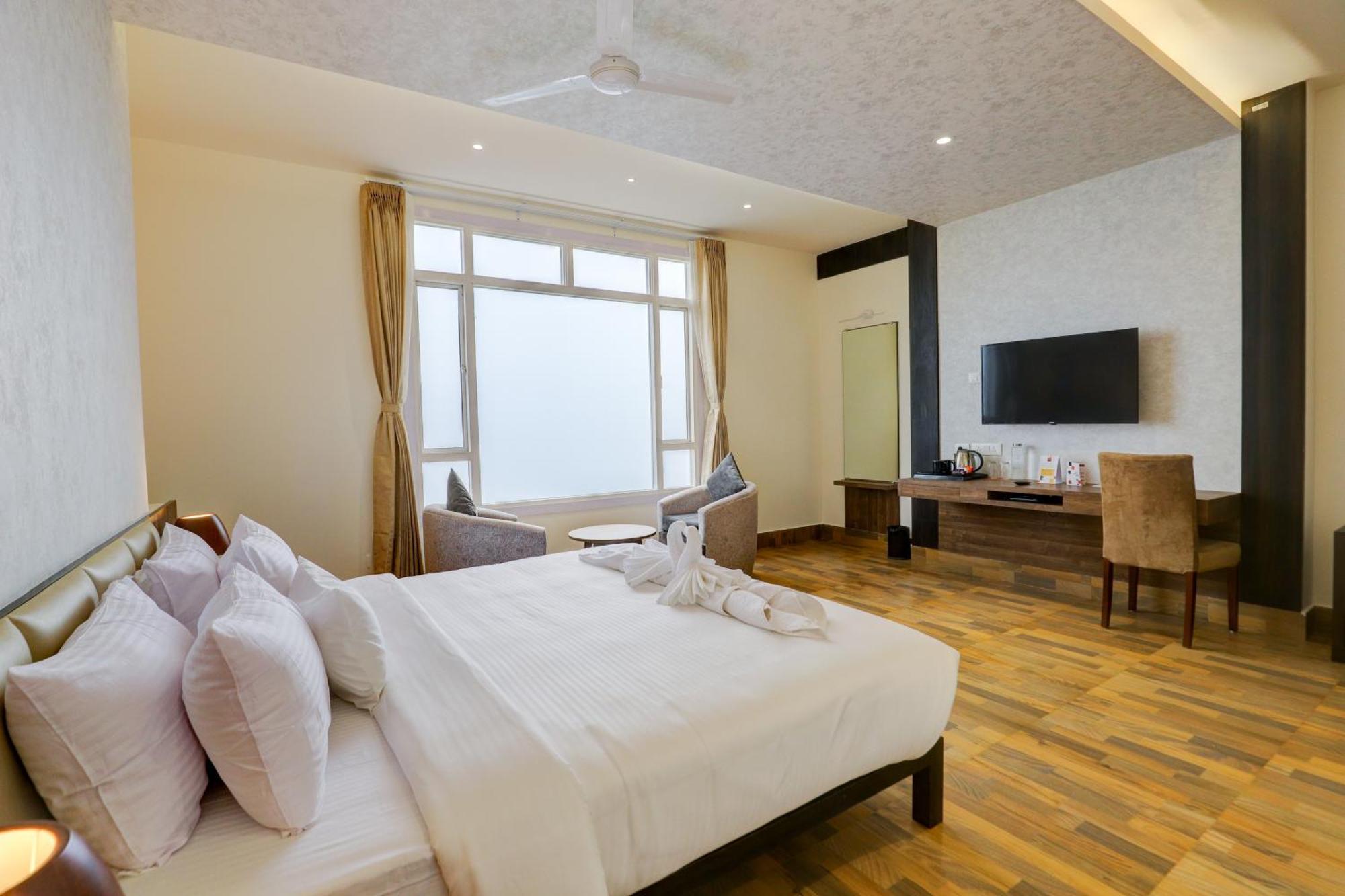 Banari Regency By Summit Hotel Namchi Buitenkant foto