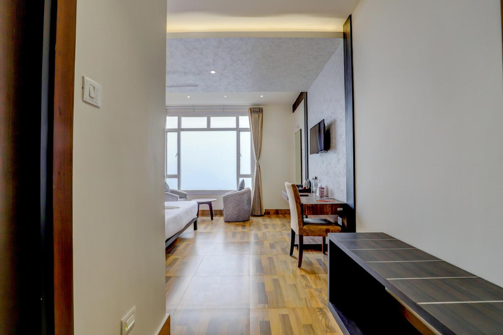 Banari Regency By Summit Hotel Namchi Buitenkant foto