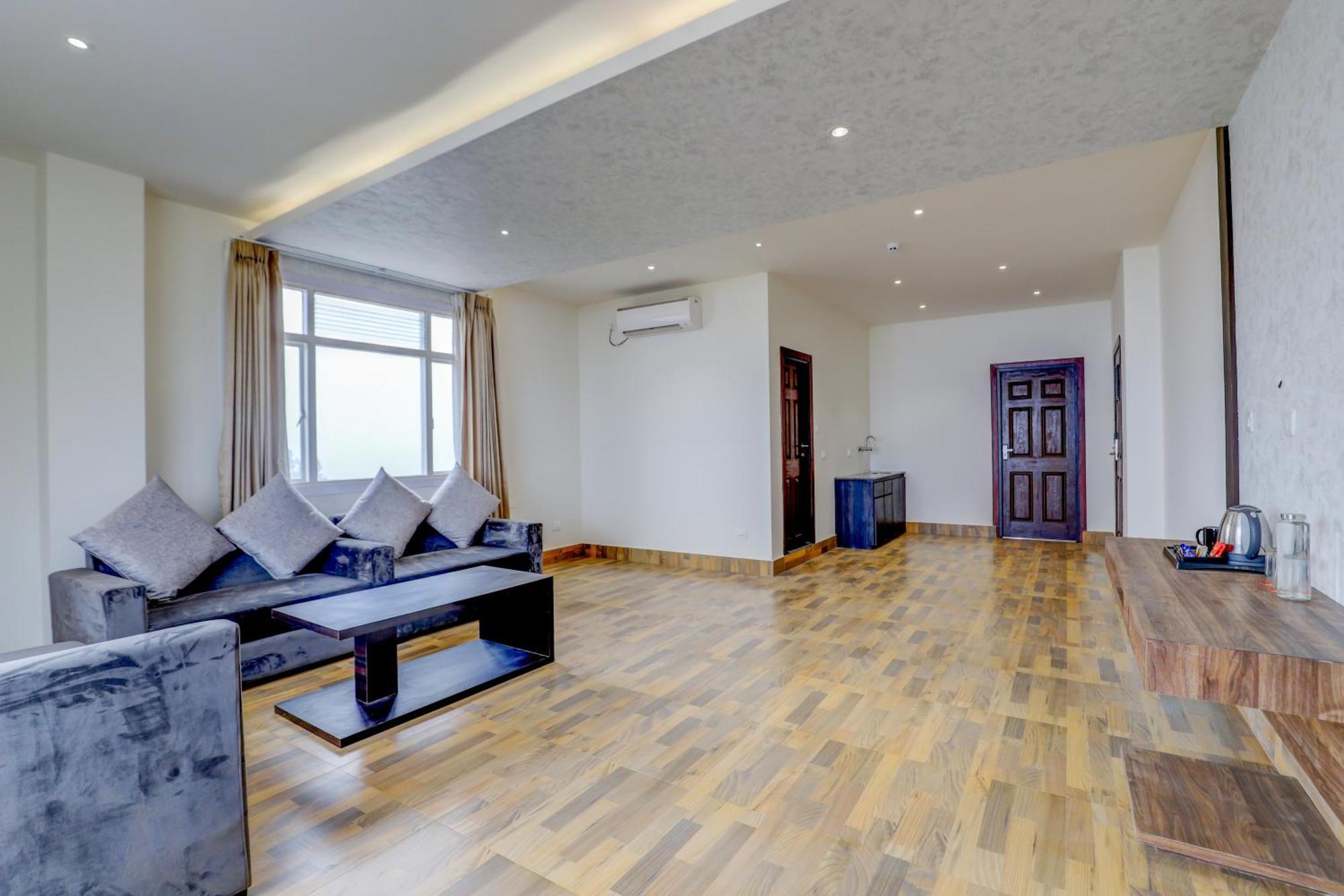Banari Regency By Summit Hotel Namchi Buitenkant foto