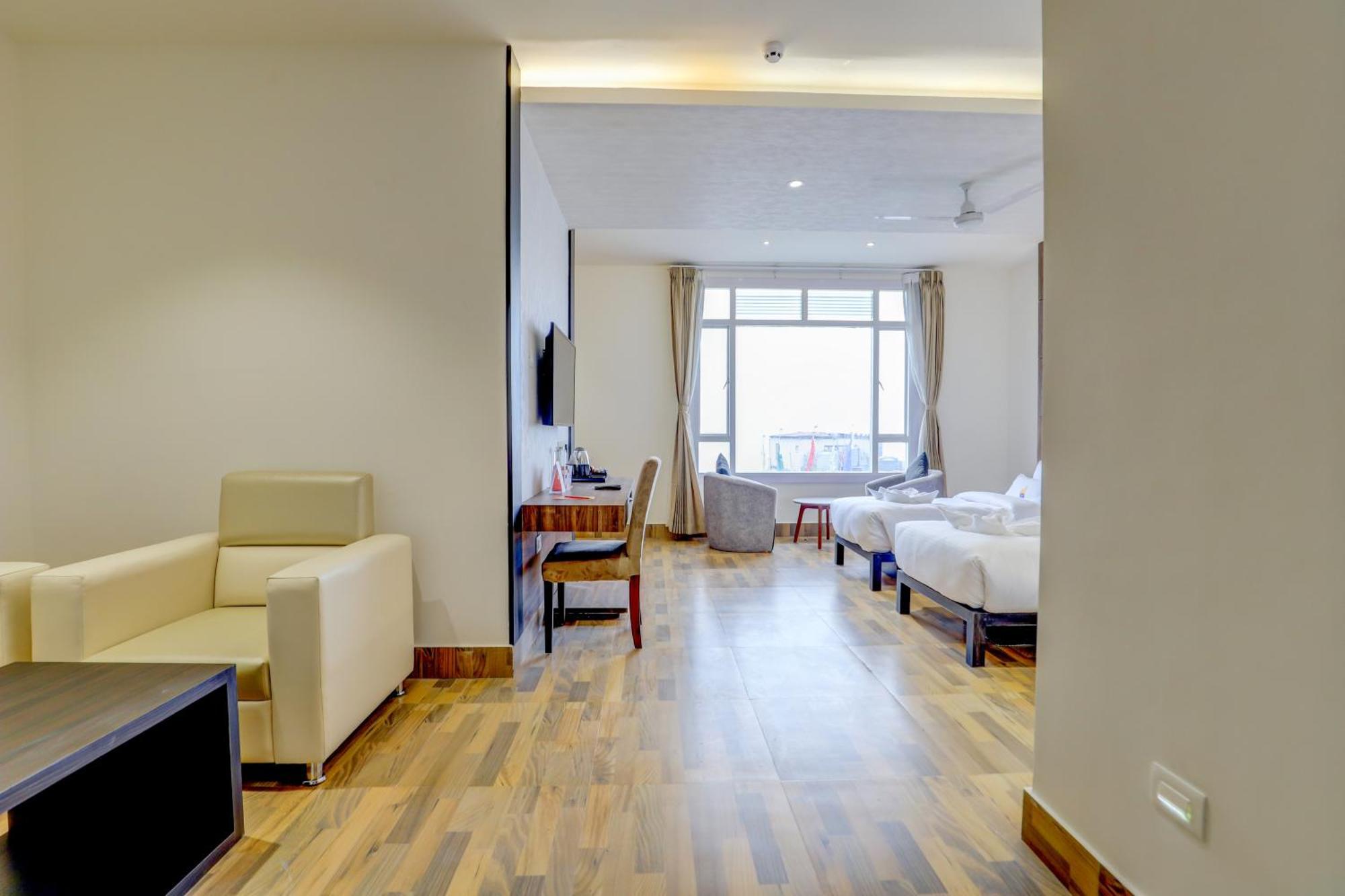 Banari Regency By Summit Hotel Namchi Buitenkant foto